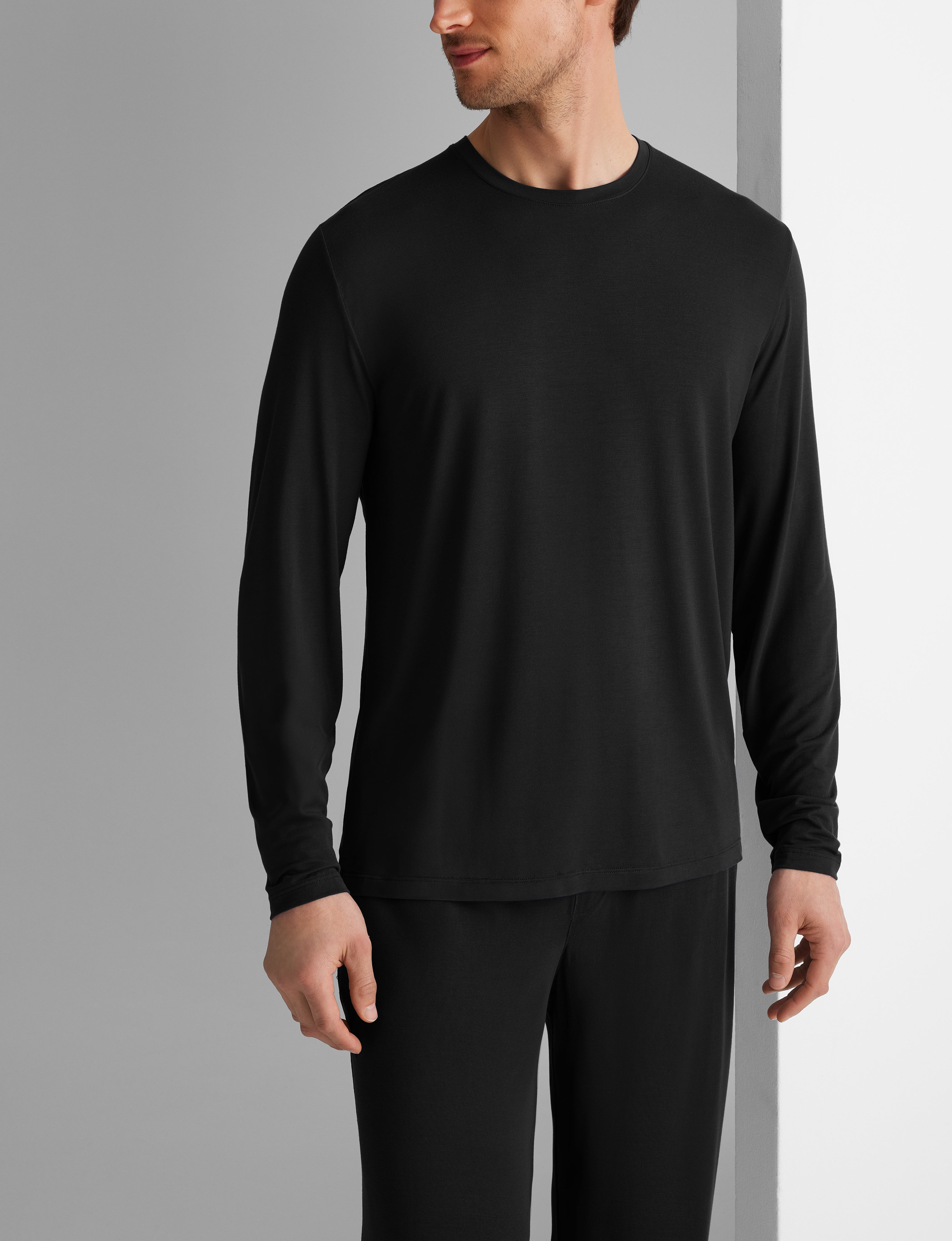 Second Skin Long Sleeve Sleep Tee