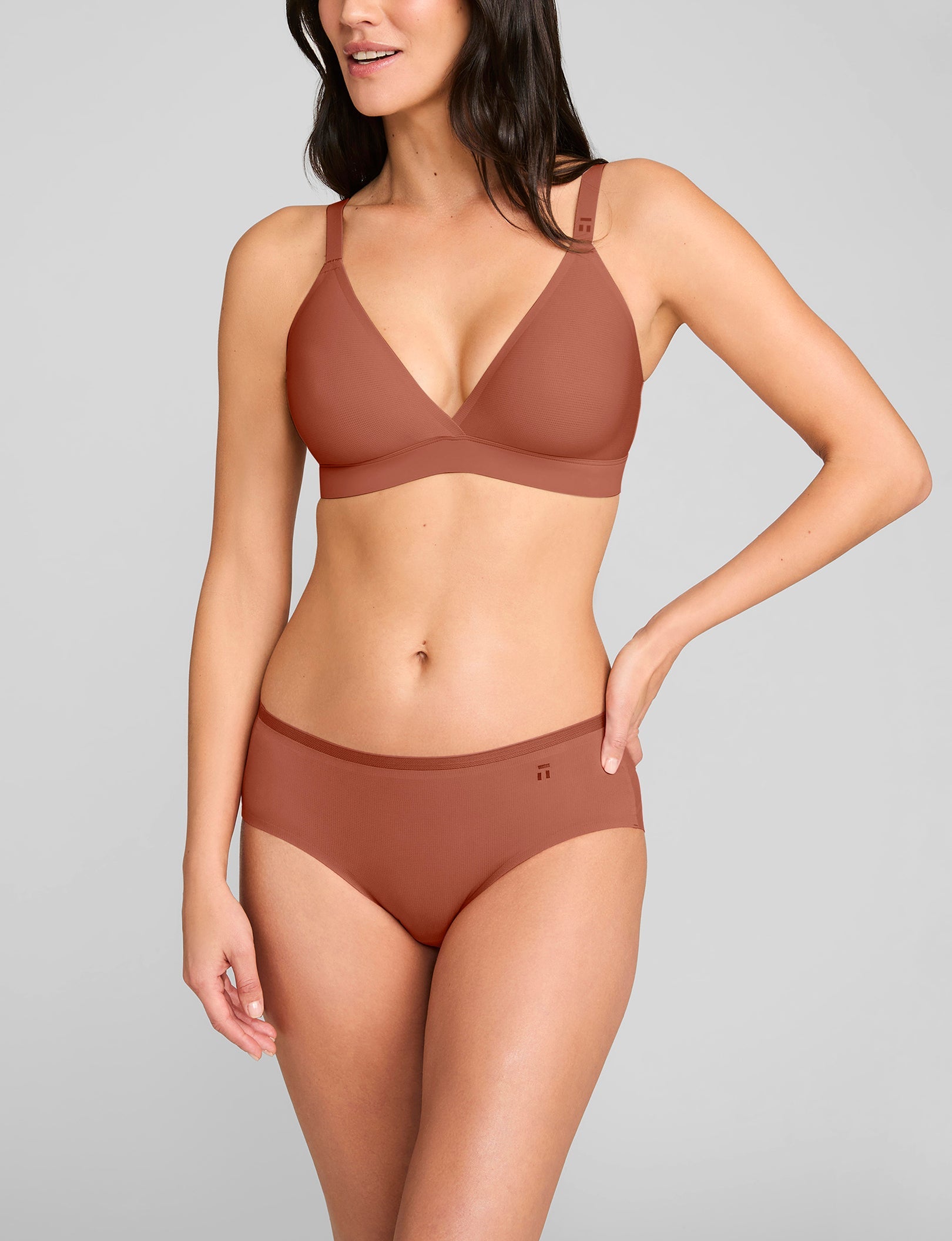 Air Triangle Bralette - Image 19