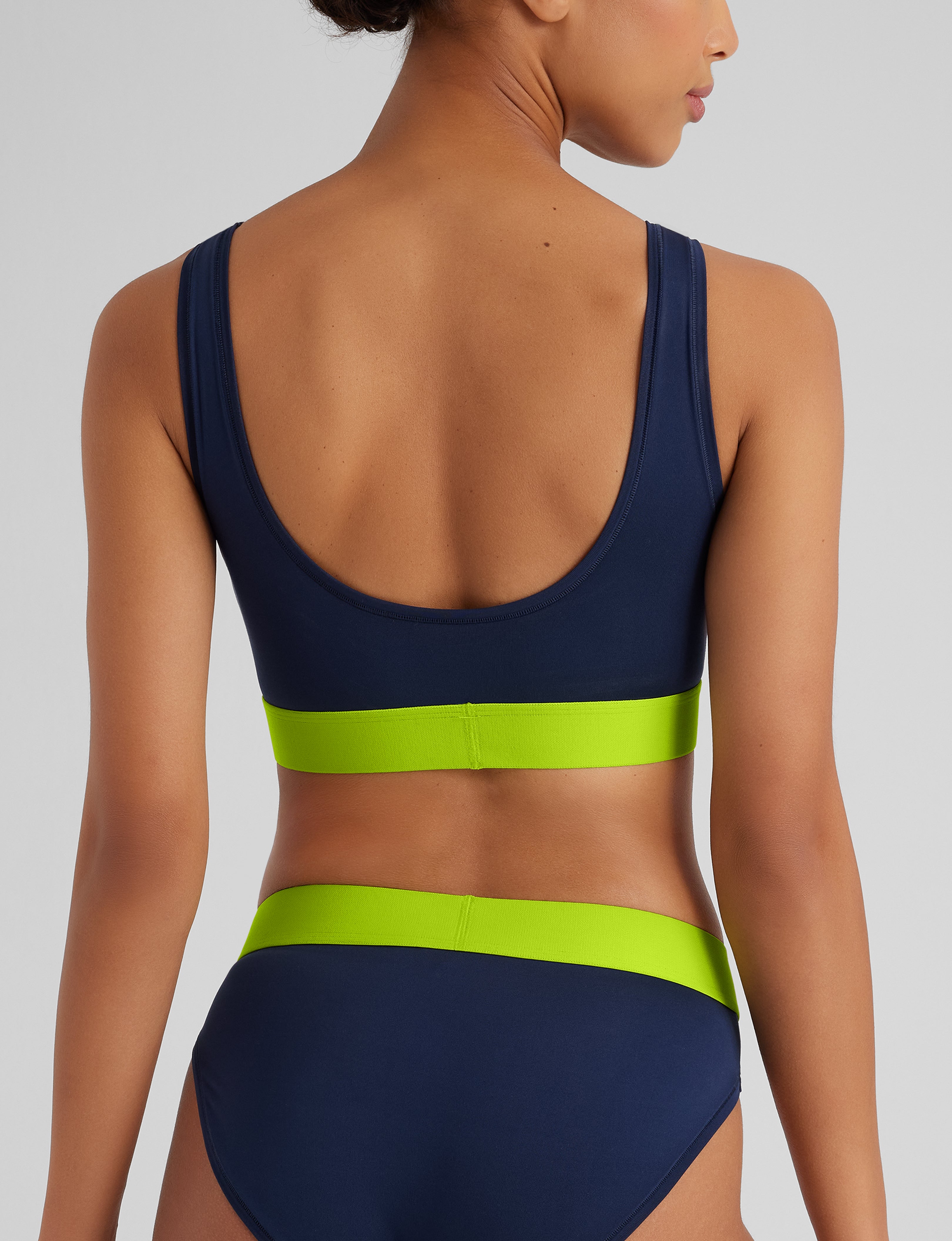 360 Sport Scoop Bralette - Image 5