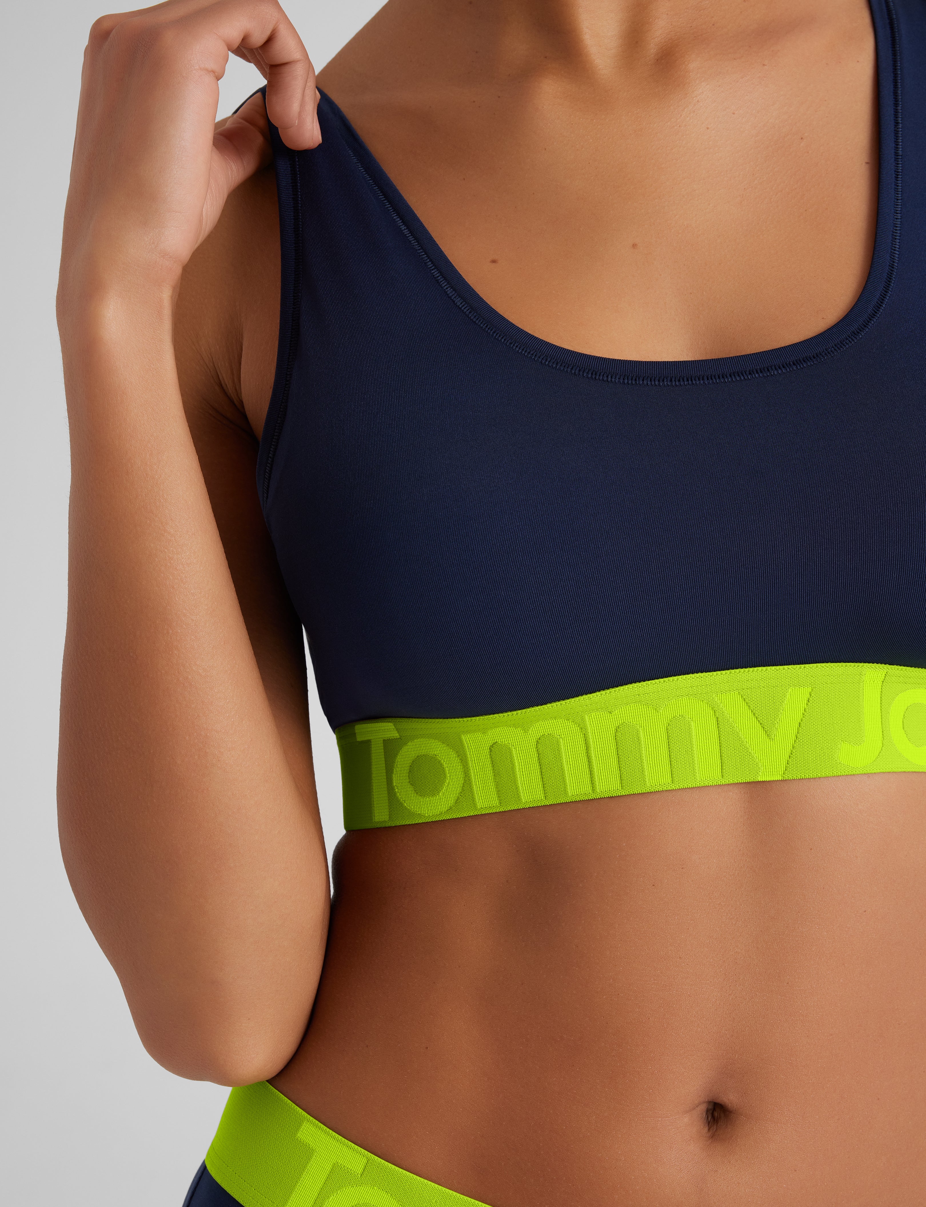 360 Sport Scoop Bralette - Image 6