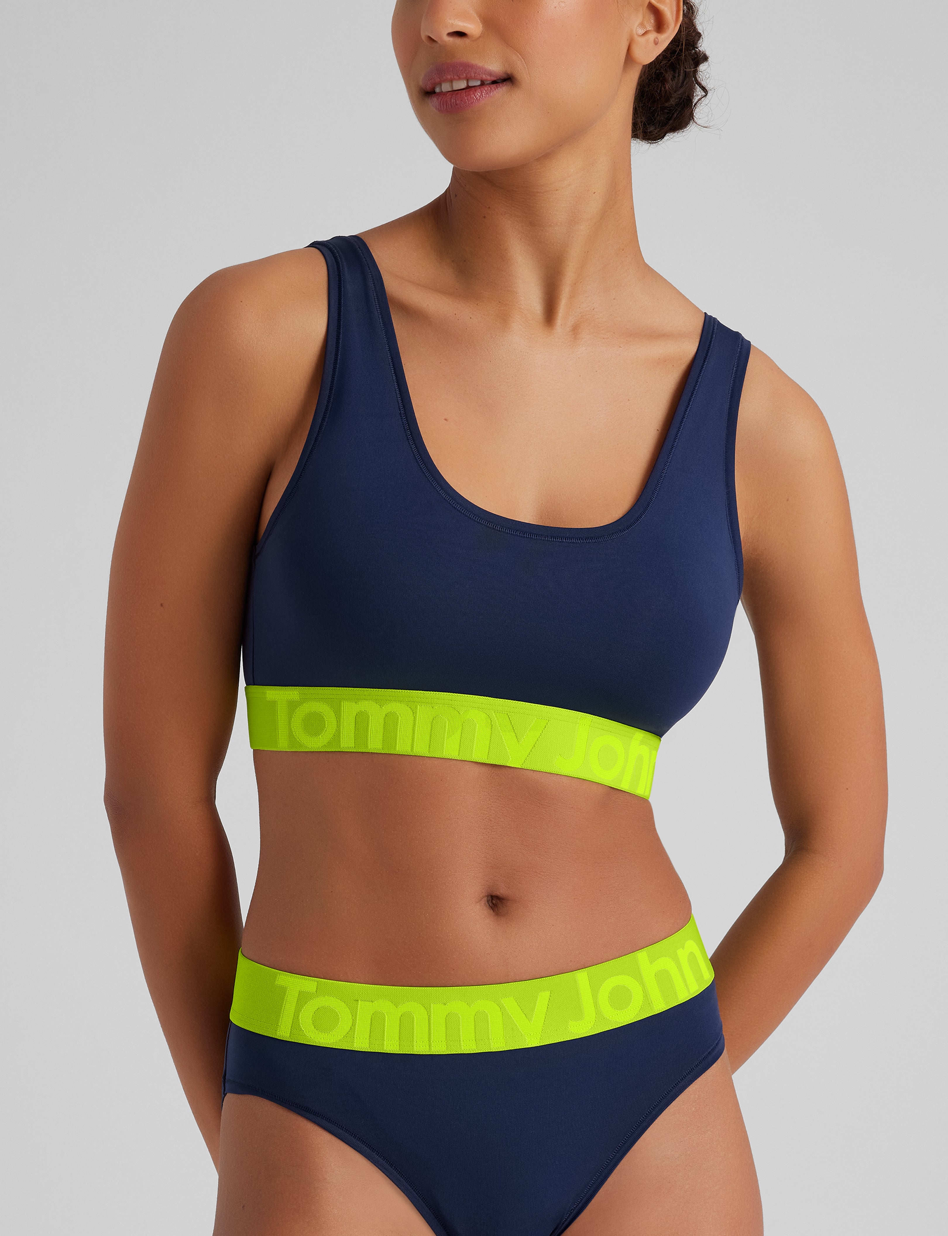 360 Sport Scoop Bralette - Image 4