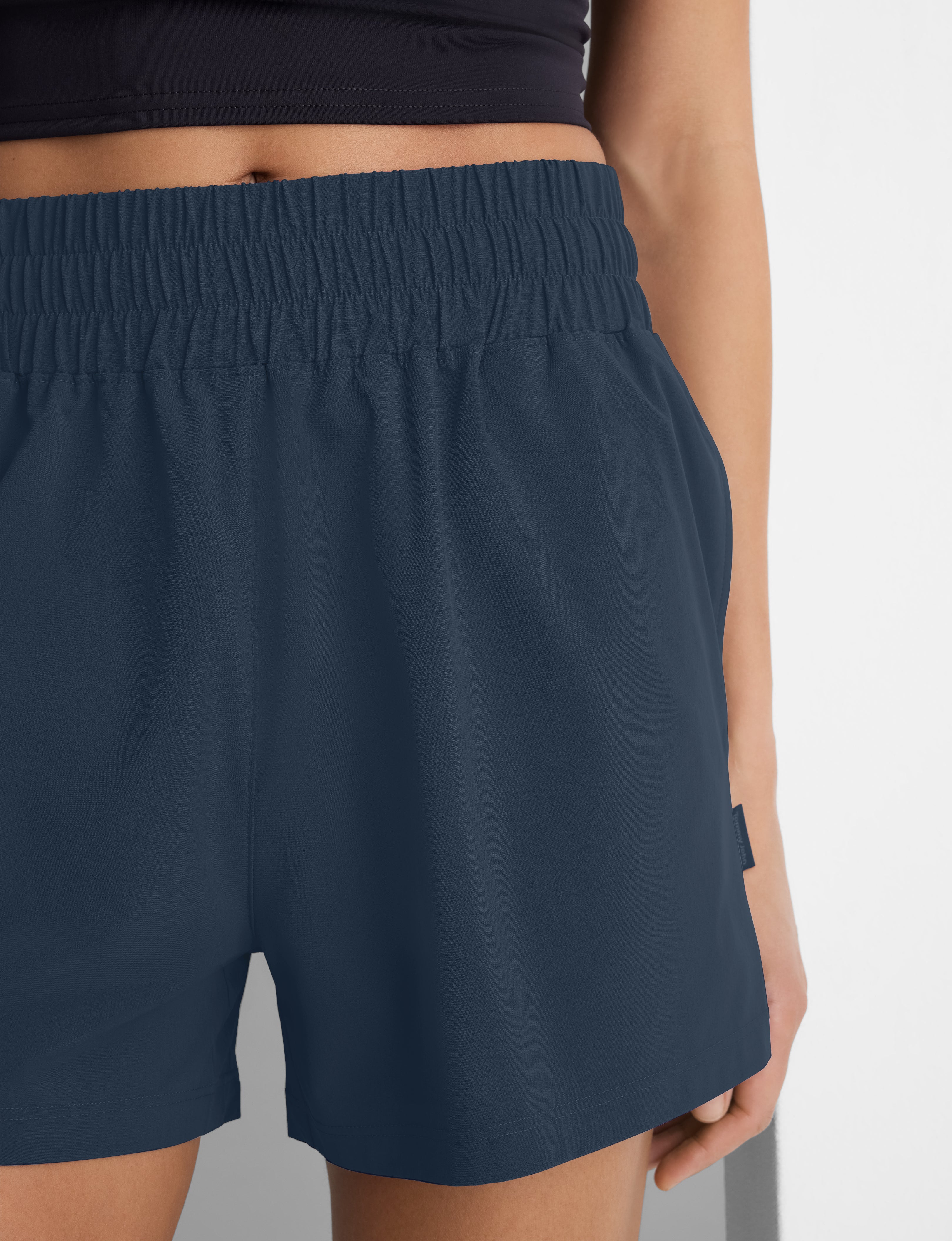 Women's Luxe Traveler Woven Short - Image 7